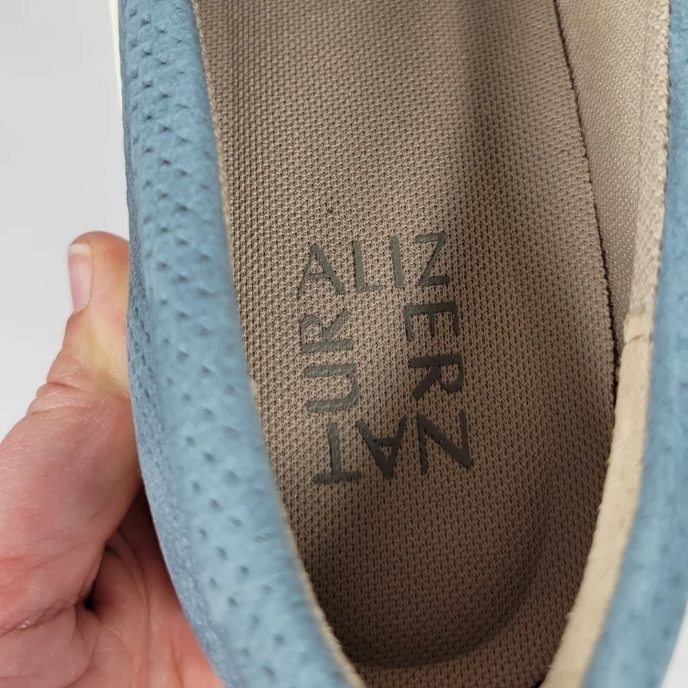 Naturalizer Slip On Sneaker #317 Size 7M